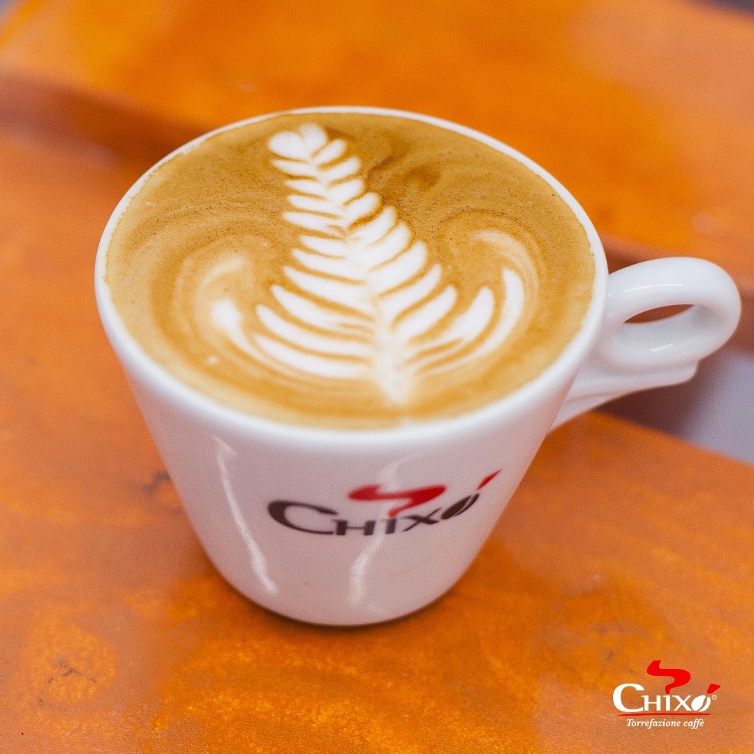 Il caffè è un’opera d’arte per la vista e per il gusto ☕️

#chixócaffè
.
.
.
#chixótorrefazioneartigianale #torrefazione #torrefazioneartigianale #caffetime #caffeina #caffè #lucania #basilicata #basilicatadascoprire #lavello